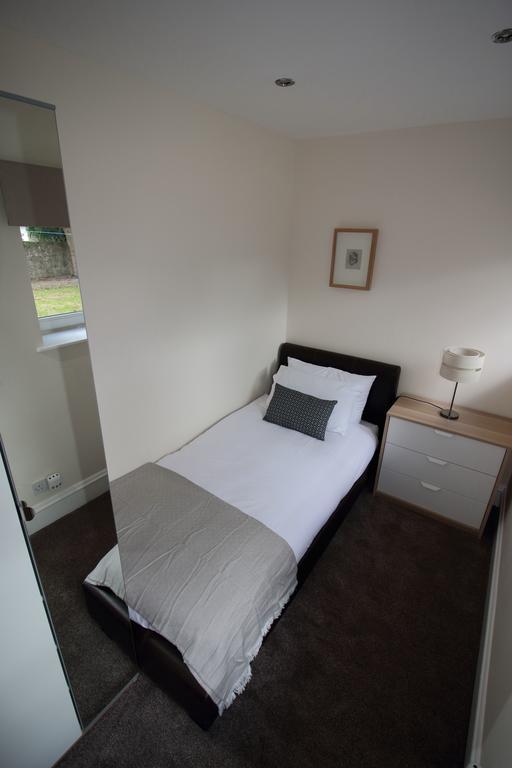 Apartment A Aberdeen Esterno foto